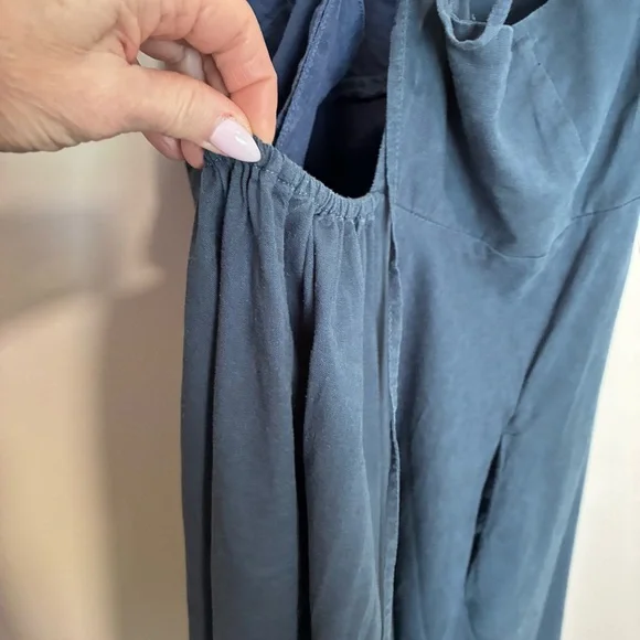 Joe Fresh Navy Linen Blend Maxi Dress with Cross-Strap and open Back - Picture 8 of 10